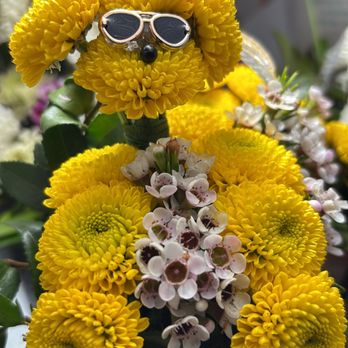 Stellar Blooms & Balloons - Mini poodle floral arrangements - Face Painting Near Me Stellar Blooms & Balloons - Mini poodle floral arrangements - Face Painting Near Me