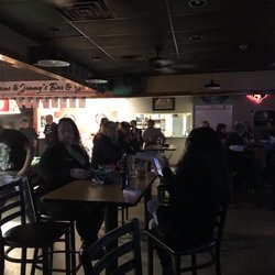 Jimmy's Bar & Grill - Seating area