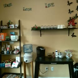 Kerr Designs Salon & Spa - Enjoy a cup of coffee or a glass of water while you are getting a service.