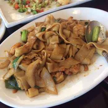 Oriental Cafe - Chow fun - Chinese Near Me - Harrisonburg, Virginia