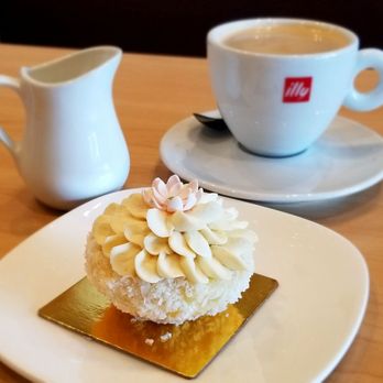La Rocca Creative Kitchen - Desserts Near Me - Richmond Hill, Ontario La Rocca Creative Kitchen - Desserts Near Me - Richmond Hill, Ontario