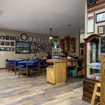 Big Daddy's Diner - the dining area - American Near Me - Cloudcroft, New Mexico