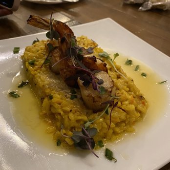 Blackwall Hitch - SCALLOPS & SHRIMP RISOTTO Lemon beurre blanc - New American Near Me - Baltimore, Maryland Blackwall Hitch - SCALLOPS & SHRIMP RISOTTO Lemon beurre blanc - New American Near Me - Baltimore, Maryland