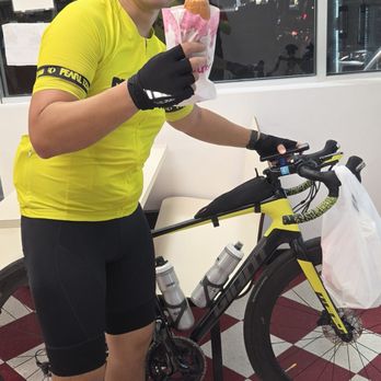 Family Donut - Cycler friendly - Donuts Near Me - Houston, Texas Family Donut - Cycler friendly - Donuts Near Me - Houston, Texas