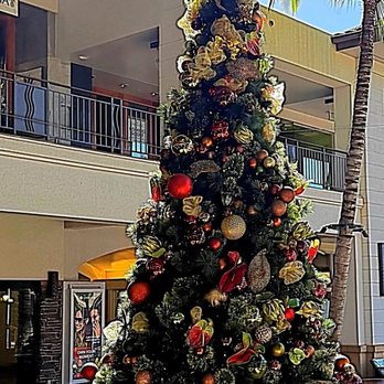 The Shops At Wailea - Shopping Centers Near Me - Wailea, Hawaii