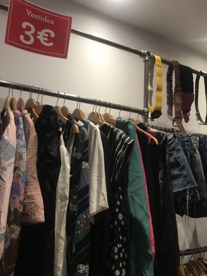 Magpie Vintage by null