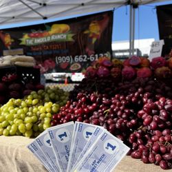 Compton College Farmers' Market