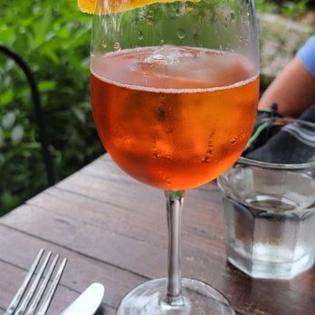Houston's Restaurant - Aperol Spritz - American Near Me - Pompano Beach, Florida Houston's Restaurant - Aperol Spritz - American Near Me - Pompano Beach, Florida