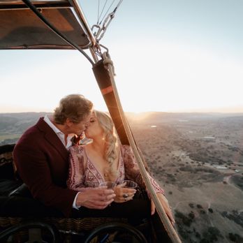 Sky's The Limit Ballooning - Bride & Groom - Hot Air Balloons Near Me - Los Olivos, California