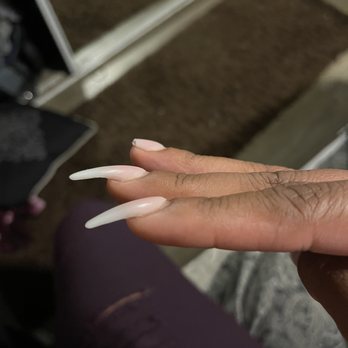 SoQ Nails - Nails by Mimi, less than two weeks after getting them done. - Waxing Near Me - Northridge, California SoQ Nails - Nails by Mimi, less than two weeks after getting them done. - Waxing Near Me - Northridge, California