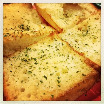 Amina Pizzeria - Can't forget garlic bread. You can add cheese if you like! - Pizza Near Me - Honolulu, Hawaii