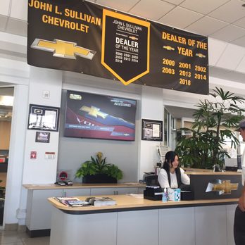 John L Sullivan Chevrolet - Front desk - Auto Repair Near Me - Roseville, California