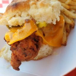 Roost Carolina Chicken Sunrise Chicken Sandwich Roost Carolina Chicken Sunrise Chicken Sandwich