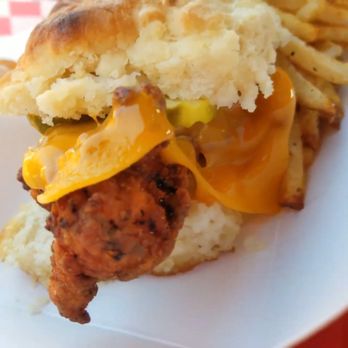 Roost Chicken & Biscuits - Roost Carolina Chicken Sunrise Chicken Sandwich - Southern Near Me - Chicago, Illinois Roost Chicken & Biscuits - Roost Carolina Chicken Sunrise Chicken Sandwich - Southern Near Me - Chicago, Illinois
