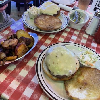 Arthur's Tavern - Large burgers with a side of Arthur's Potatoes - Pubs Near Me - Morris Plains, New Jersey Arthur's Tavern - Large burgers with a side of Arthur's Potatoes - Pubs Near Me - Morris Plains, New Jersey