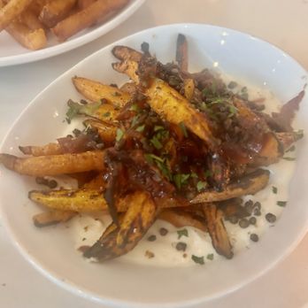 Olive + Oak - Roasted harissa carrots of spiced yogurt - Wine Bars Near Me - Saint Louis, Missouri Olive + Oak - Roasted harissa carrots of spiced yogurt - Wine Bars Near Me - Saint Louis, Missouri