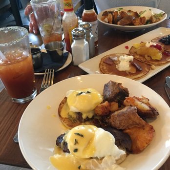Benedict's - ALL THE YASSSSS - Breakfast & Brunch Near Me - Wayzata, Minnesota