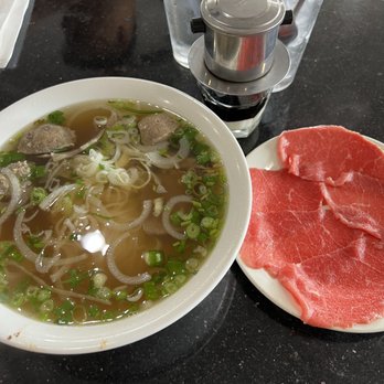 Pho An - Raw Beef on side - Vietnamese Near Me - Richardson, Texas