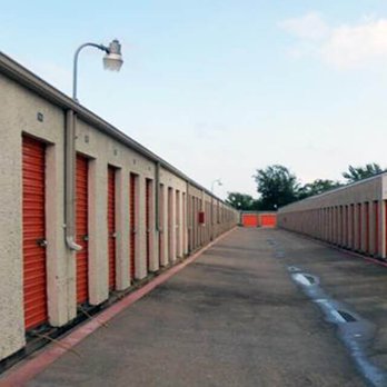 Public Storage - Self Storage Near Me - Dallas, Texas Public Storage - Self Storage Near Me - Dallas, Texas