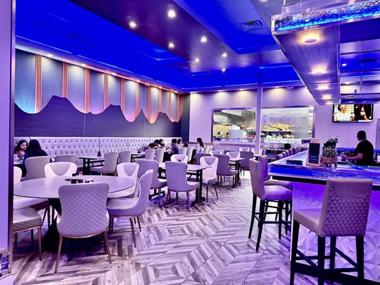 Green Papaya Thai & Sushi (210 Location) by null