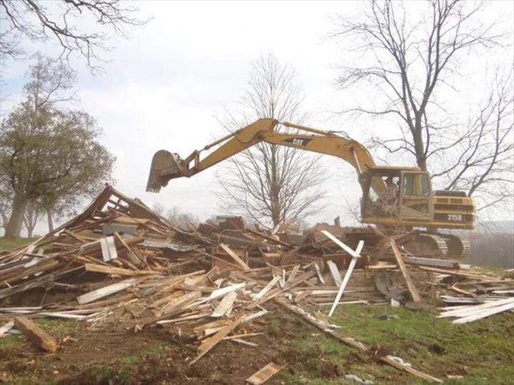 Slide of Primary Contractors