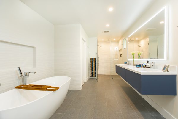 Bathrooms - We can help you realize your home design dreams, no matter the style! Bathrooms - We can help you realize your home design dreams, no matter the style!