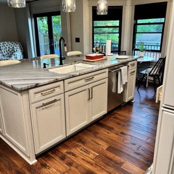 River City Custom Cabinets - Island Cabinets - Cabinetry Near Me - Clackamas, Oregon River City Custom Cabinets - Island Cabinets - Cabinetry Near Me - Clackamas, Oregon