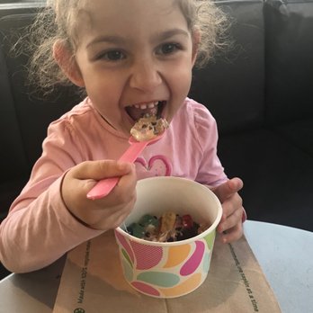 Yogurtland - Ice Cream & Frozen Yogurt Near Me - North Hollywood, California Yogurtland - Ice Cream & Frozen Yogurt Near Me - North Hollywood, California