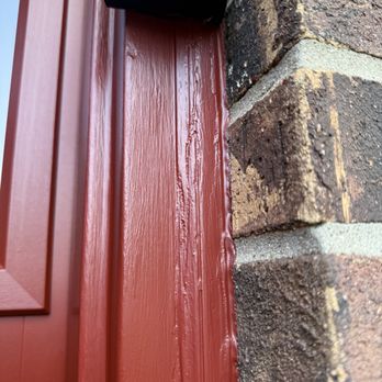Illinois Energy Windows & Siding - Molding detail sanding away and smeared with caulk. - Windows Installation Near Me - Lisle, Illinois Illinois Energy Windows & Siding - Molding detail sanding away and smeared with caulk. - Windows Installation Near Me - Lisle, Illinois