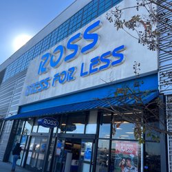 Ross Dress for Less - 12/13/22 Exterior/entrance