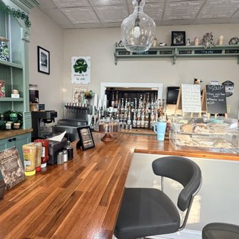 Elsie's - Inside - Juice Bars & Smoothies Near Me - Gloucester City, New Jersey Elsie's - Inside - Juice Bars & Smoothies Near Me - Gloucester City, New Jersey