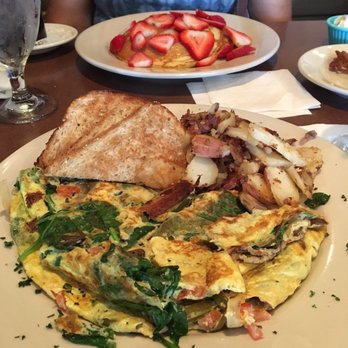 McGregor Cafe - Breakfast & Brunch Near Me - Fort Myers, Florida McGregor Cafe - Breakfast & Brunch Near Me - Fort Myers, Florida