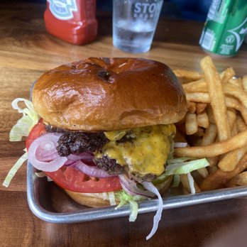 Side Yard Public House - Cheeseburger & Fries Sooo good! - Sports Bars Near Me - Escondido, California Side Yard Public House - Cheeseburger & Fries Sooo good! - Sports Bars Near Me - Escondido, California