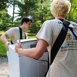 Critters And Clutter - Heavy appliances? No problem! We haul it all, quick, clean, and hassle free!