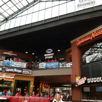 Tinsel Tavern - Sports Bars Near Me - St. Louis, Missouri Tinsel Tavern - Sports Bars Near Me - St. Louis, Missouri