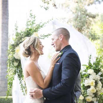 Glendora Florist - Our arch was even more beautiful than I had imagined! - Florists Near Me - Glendora, California Glendora Florist - Our arch was even more beautiful than I had imagined! - Florists Near Me - Glendora, California