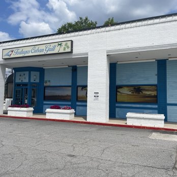 Tortugas Cuban Grill - Cuban Near Me - Peachtree Corners, Georgia