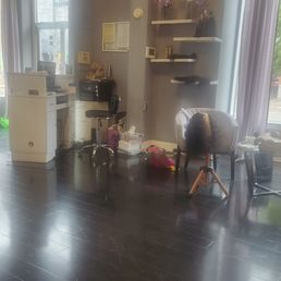 Lovely, comfortable lobby. Called and made an appt.  Recommended
