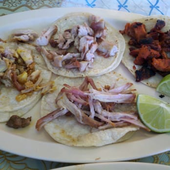 La Guadalupana - tacos (chicken, carnitas and al pastor) - Mexican Near Me - Los Angeles, California La Guadalupana - tacos (chicken, carnitas and al pastor) - Mexican Near Me - Los Angeles, California