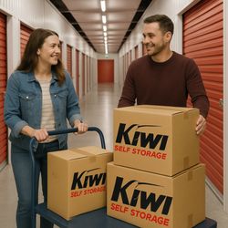 Kiwi Self Storage - Mt Roskill - Happy storers at storage units