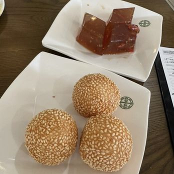 Tim Ho Wan - Sweet Osmanthus Jelly (top), Lava Custard Sesame Ball (bottom) - Dim Sum Near Me - Katy, Texas