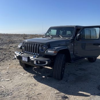 Astro Auto Sales - Jeep 4xe With Astro Plates - Car Dealers Near Me - Sun Valley, California Astro Auto Sales - Jeep 4xe With Astro Plates - Car Dealers Near Me - Sun Valley, California
