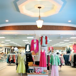 It's Chic Again! Consignment