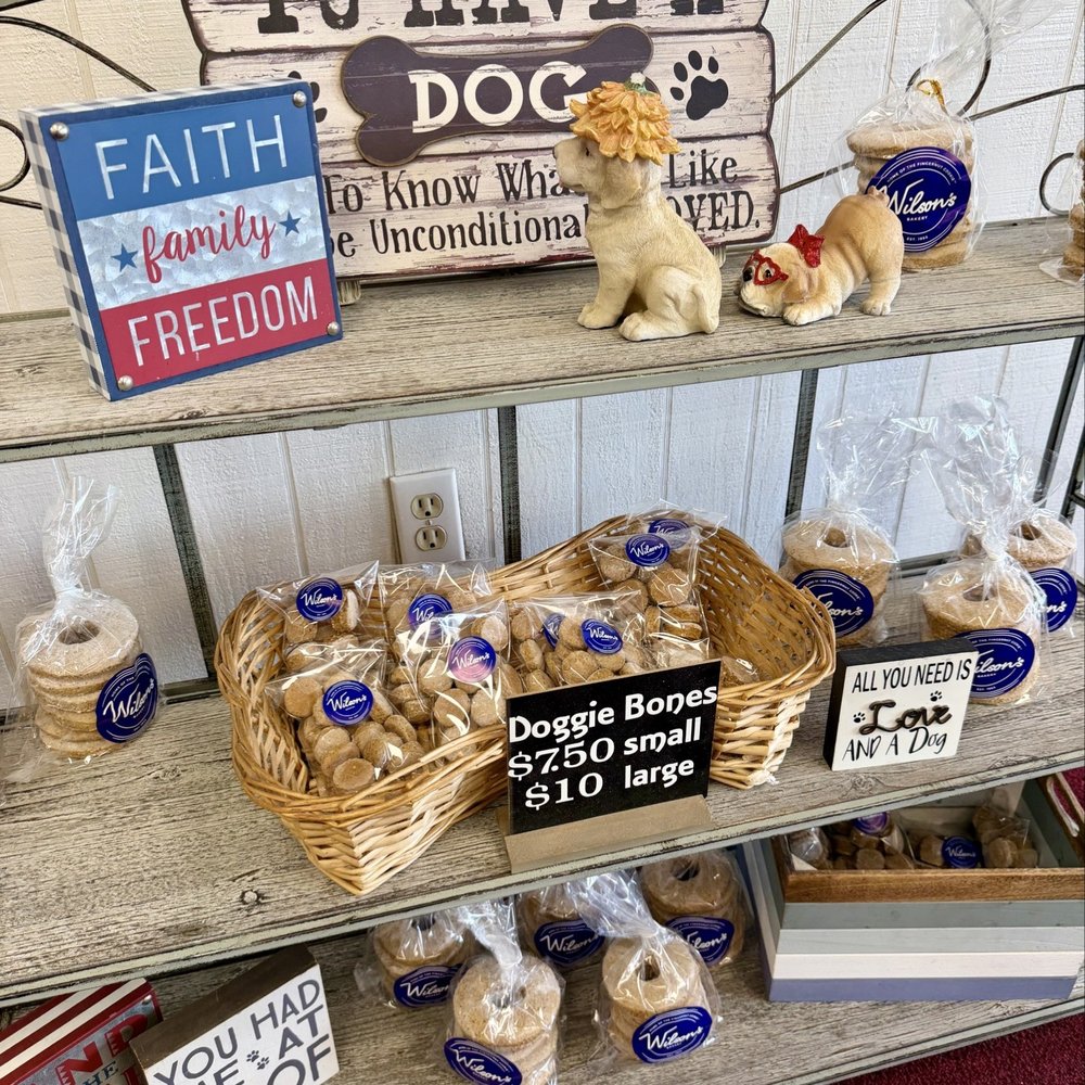 Wilson's Bakery - Puppy Cakes and cookies - Bakeries Near Me - Warner Robins, Georgia