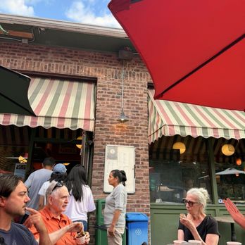 Catskill Mountain Pizza - Outside - Pizza Near Me - Woodstock, New York Catskill Mountain Pizza - Outside - Pizza Near Me - Woodstock, New York
