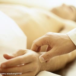 Yin Acupuncture & Integrative Healing Center - Palpation