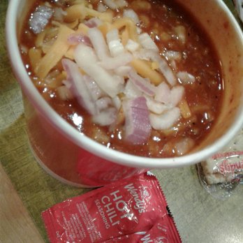 Wendy's - I like to add toppings, crackers and 2 hot chili packets. - Fast Food Near Me - Las Vegas, Nevada Wendy's - I like to add toppings, crackers and 2 hot chili packets. - Fast Food Near Me - Las Vegas, Nevada