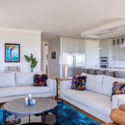 Lisa Stewart Design - Vacation Rental Design https://lisastewartdesign.com/vacation-rental-design/  https://lisastewartdesign.com/portfolio/#wg_8017-g7975-7976