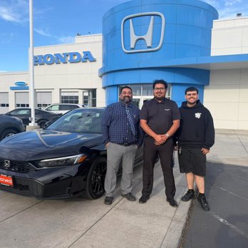 Harvest Honda - Posing with Edgar Diaz, Salesperson at Harvest Honda after our big purchase next to my new Civ - Car Dealers Near Me - Yakima, Washington Harvest Honda - Posing with Edgar Diaz, Salesperson at Harvest Honda after our big purchase next to my new Civ - Car Dealers Near Me - Yakima, Washington