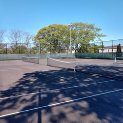 Newbridge Road Park - Pickleball and tennis courts